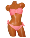 Bandeau bikini barack színben a felső csipkével és strasszal díszített