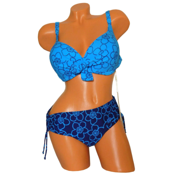 Kék színű virág mintás nagy kosaras bikini széles fürdőruha alsóval
