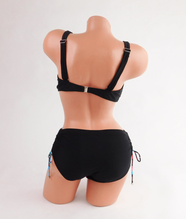 Merevítő nélküli bikini - FR133 - Háta