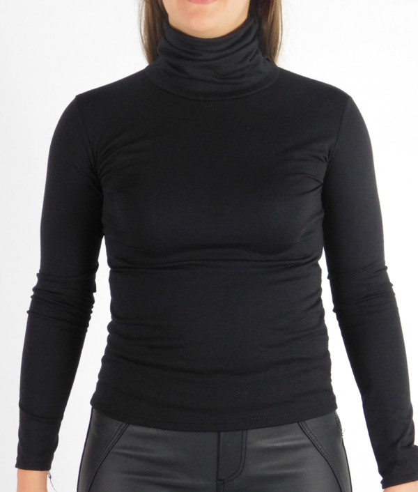Garbó nyakú női felső - P2002 - Fekete