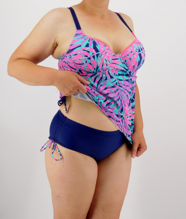 Merevítős, zárt hátú, szivacsos kosaras tankini – FB-8620