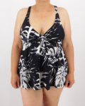 Nagyméretű, zárt hátú, szoknyás tankini, sortos – FF-68203 - Fehér