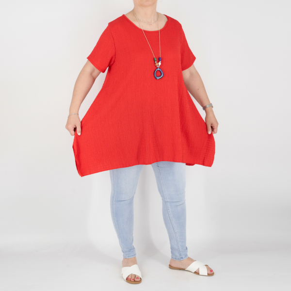 Egyszínű női tunika + nyaklánc - T2366-piros