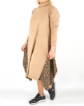 Extravagáns mikropolár női ruha - R24187 - Barna-2