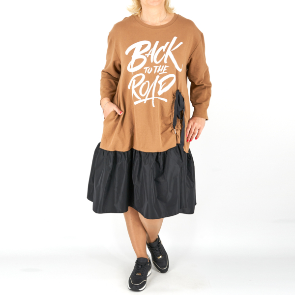Extravagáns női ruha - R24188