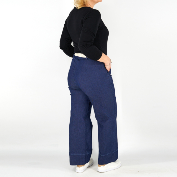 Bő szárú farmer jellegű nadrág + öv - N2380 - Sötét-3