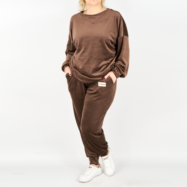 Nagyméretű női melegítő szett - M2528 - Sötétbarna-2