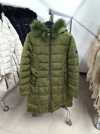 Steppelt, hosszú téli kabát - FLY-2257 - Zöld