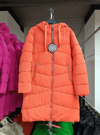 Hosszított női steppelt télikabát - FLY-2533 - Narancs