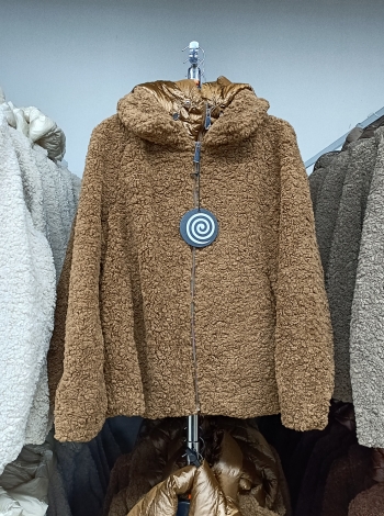 Női Teddy kabát, steppelt szélfogóval - FLY-2952 - Barna
