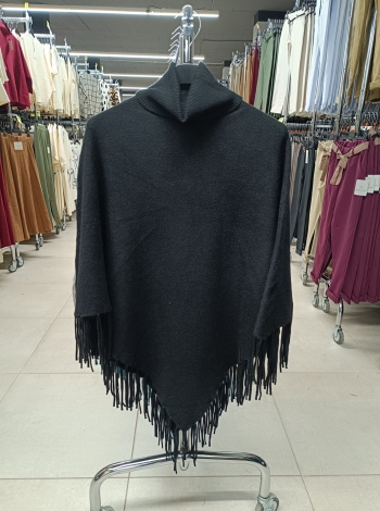Puha tapintású női poncsó rojtokkal - F8213 - Fekete