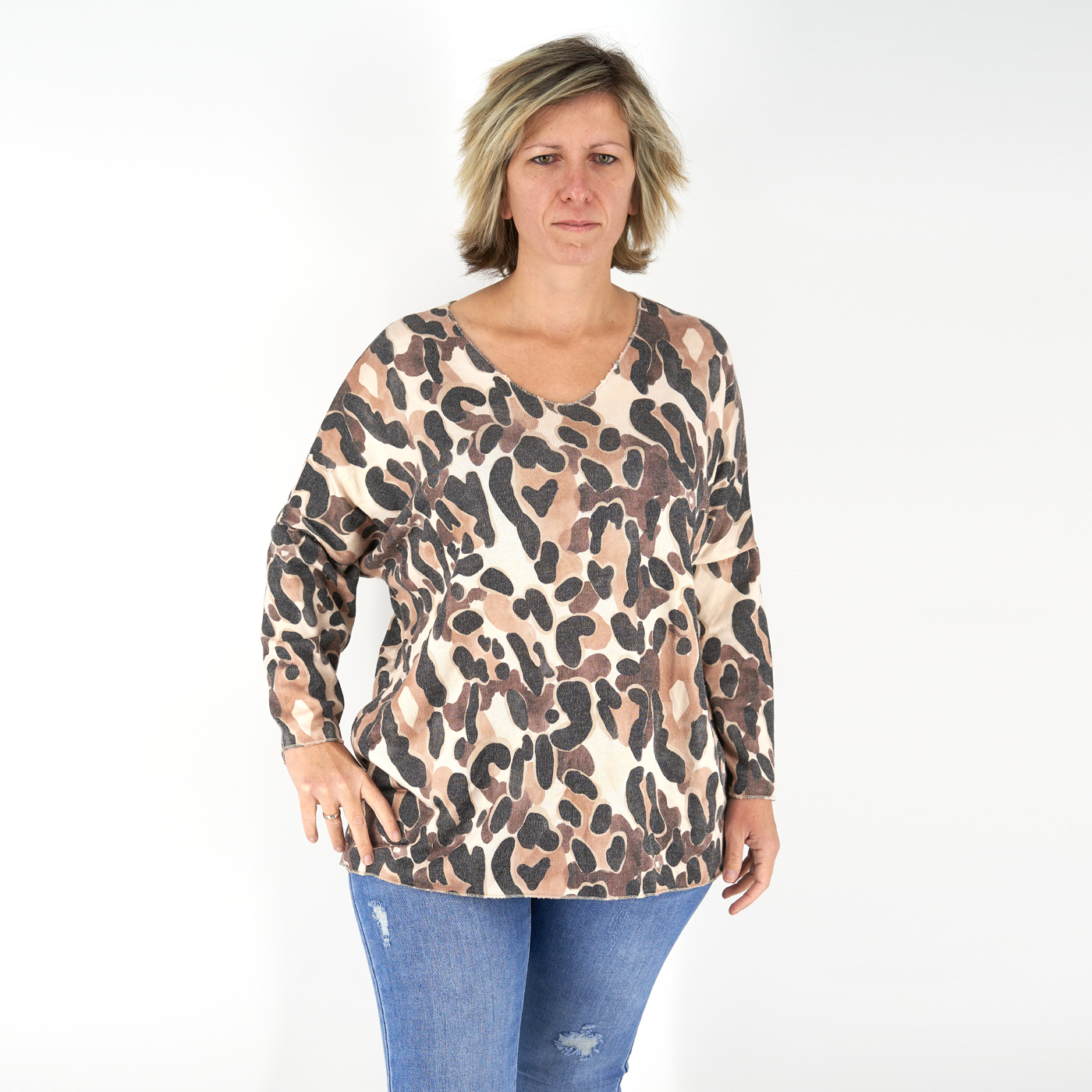 V-nyakú női felső - F20661 - Barna mintás 1 V-nyakú női felső - F20661 - Barna mintás-2