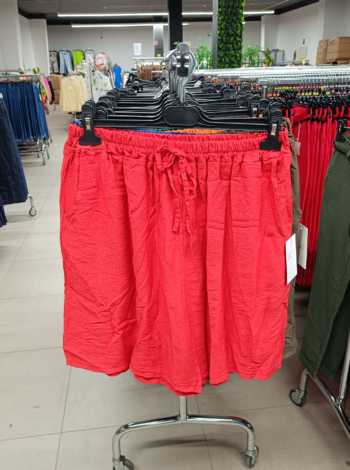 Nagyméretű rövidnadrág bőszárú - N83543 - Piros