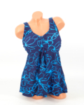 Zárt hátú, sortos szoknyás tankini - F26312 - Sötétkék-kék