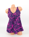 Zárt hátú, sortos szoknyás tankini - F26312 - Sötétkék-pink