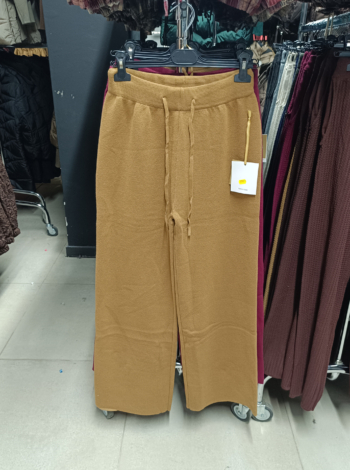 Egyenes szárú kötött nadrág - N25077 - Barna